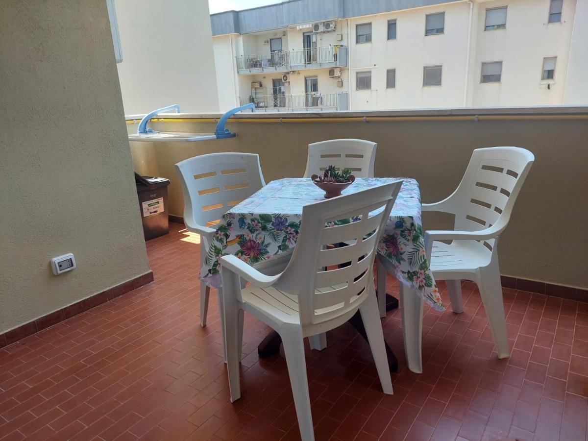 La Preferita Appartamento Vista Lato Mare Monopoli Εξωτερικό φωτογραφία